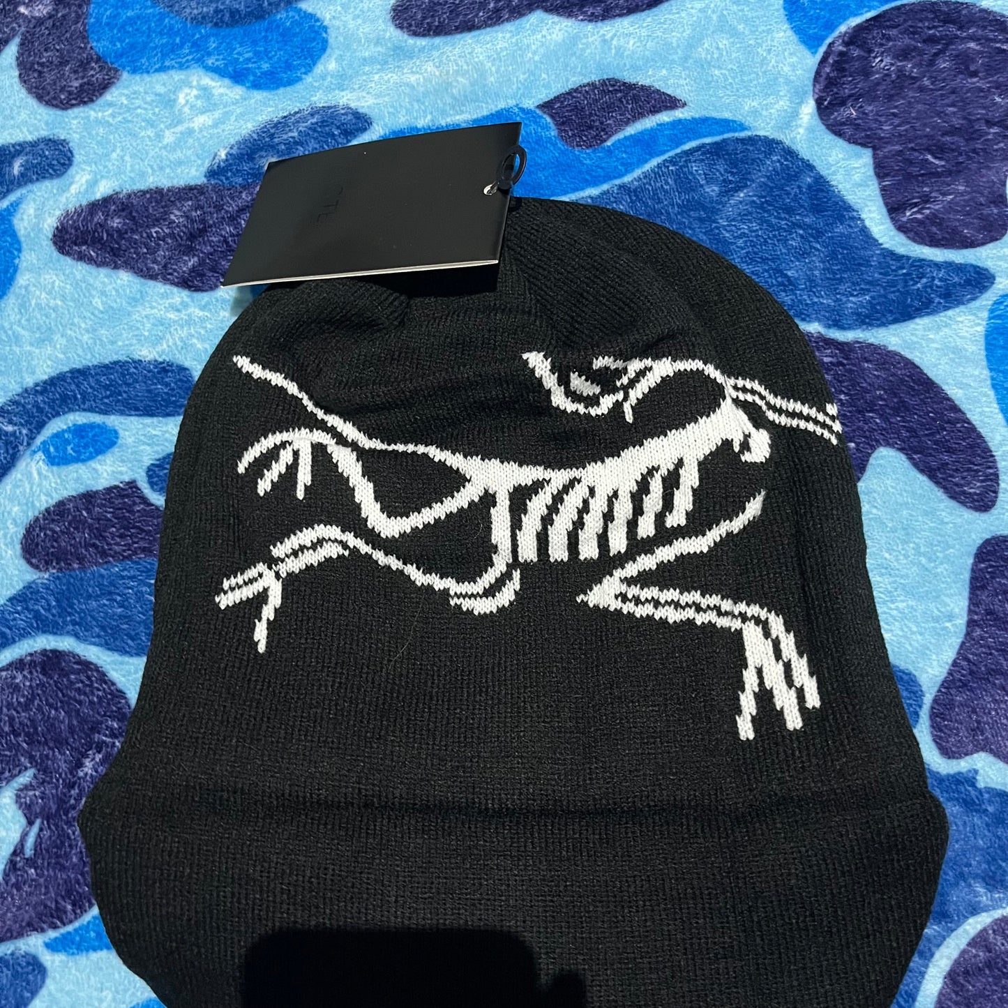 Arc'teryx Bird Word Toque Beanie Black