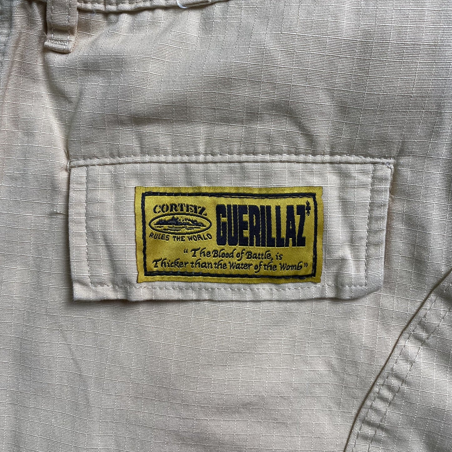 Corteiz Alcatraz Cargo Shorts Beige