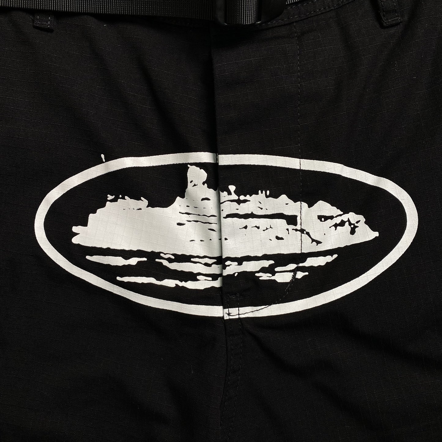 Corteiz Alcatraz Cargo Shorts Black