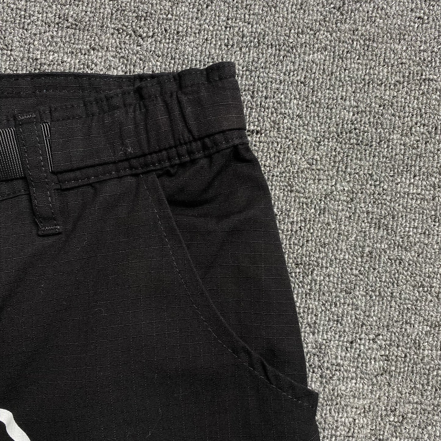 Corteiz Alcatraz Cargo Shorts Black