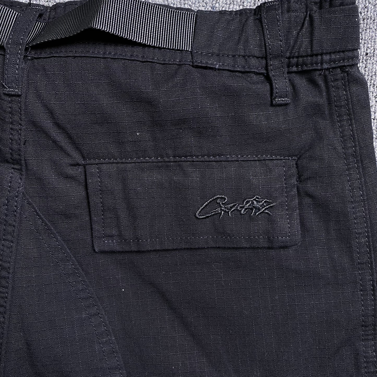 Corteiz Alcatraz Cargo Shorts Triple Black