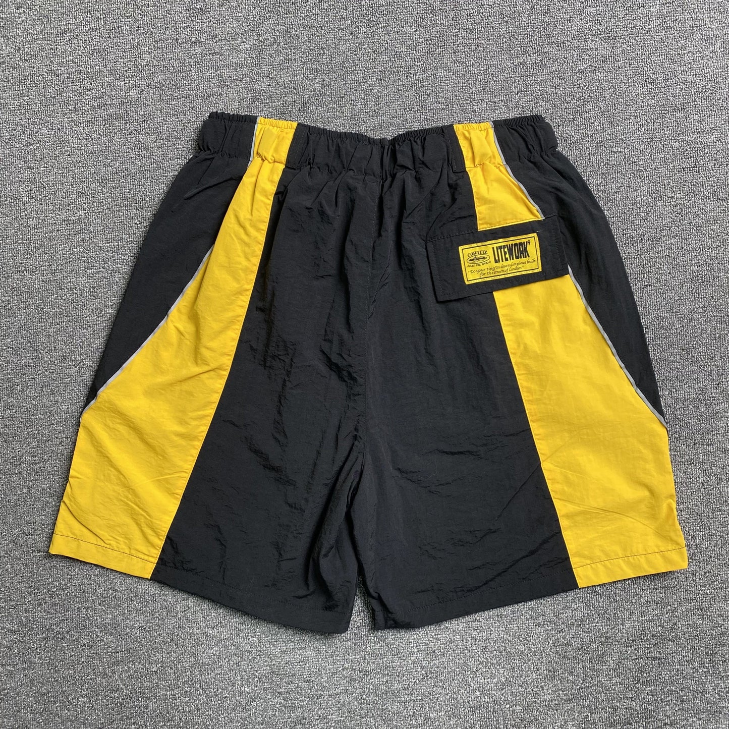 Corteiz Spring Shorts Black Yellow