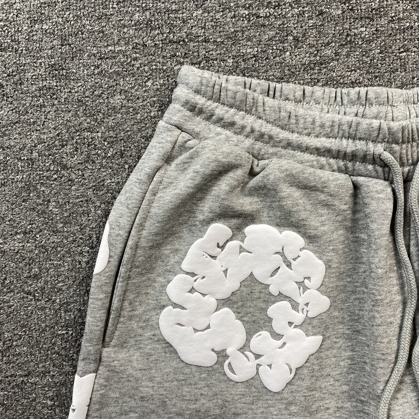 Denim Tears The Cotton Wreath Shorts Grey