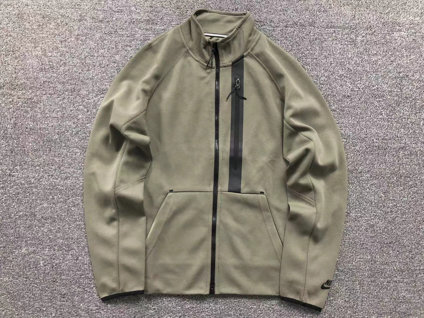 Nike Tech Fleece Tracksuit Green