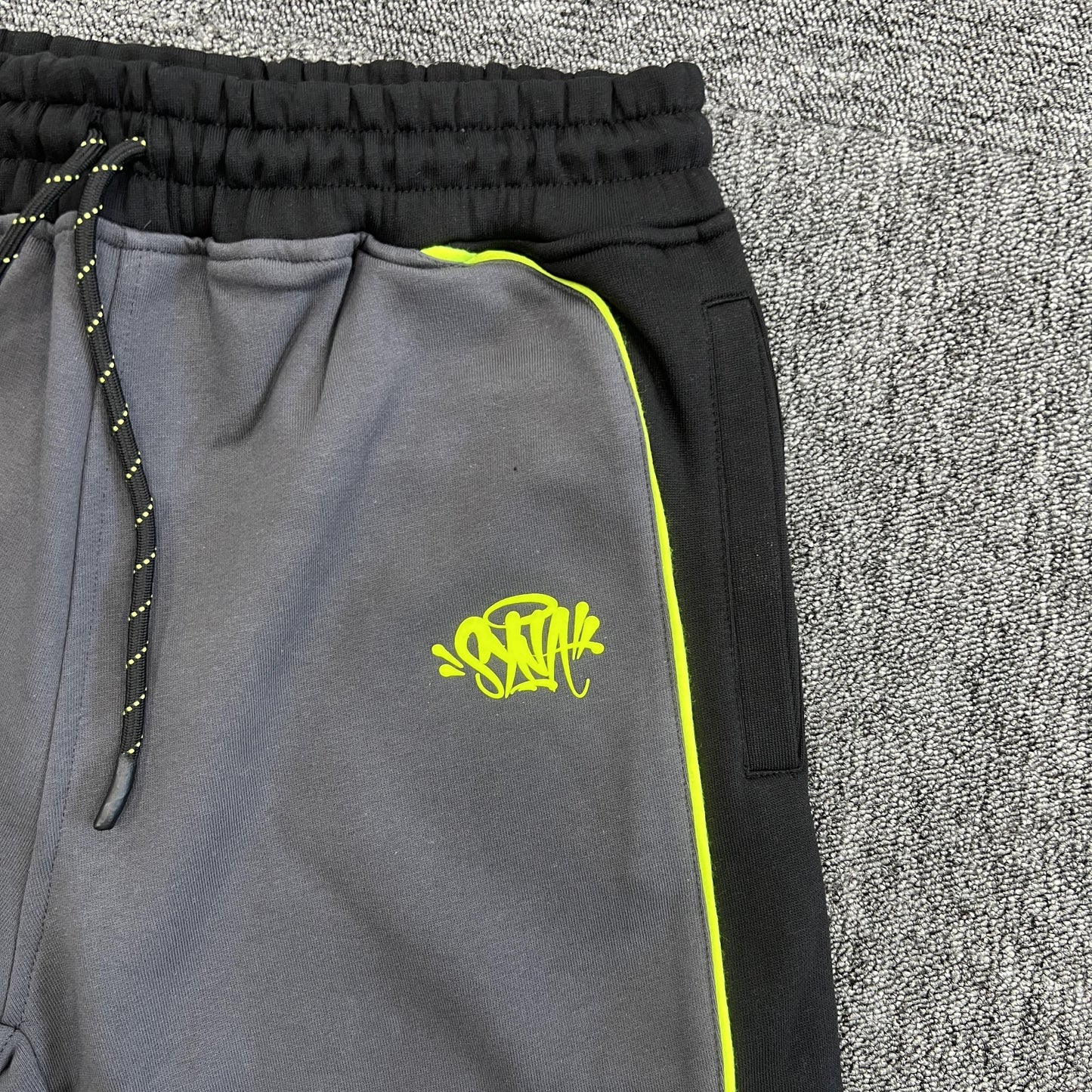 Syna World Pipe Short Black