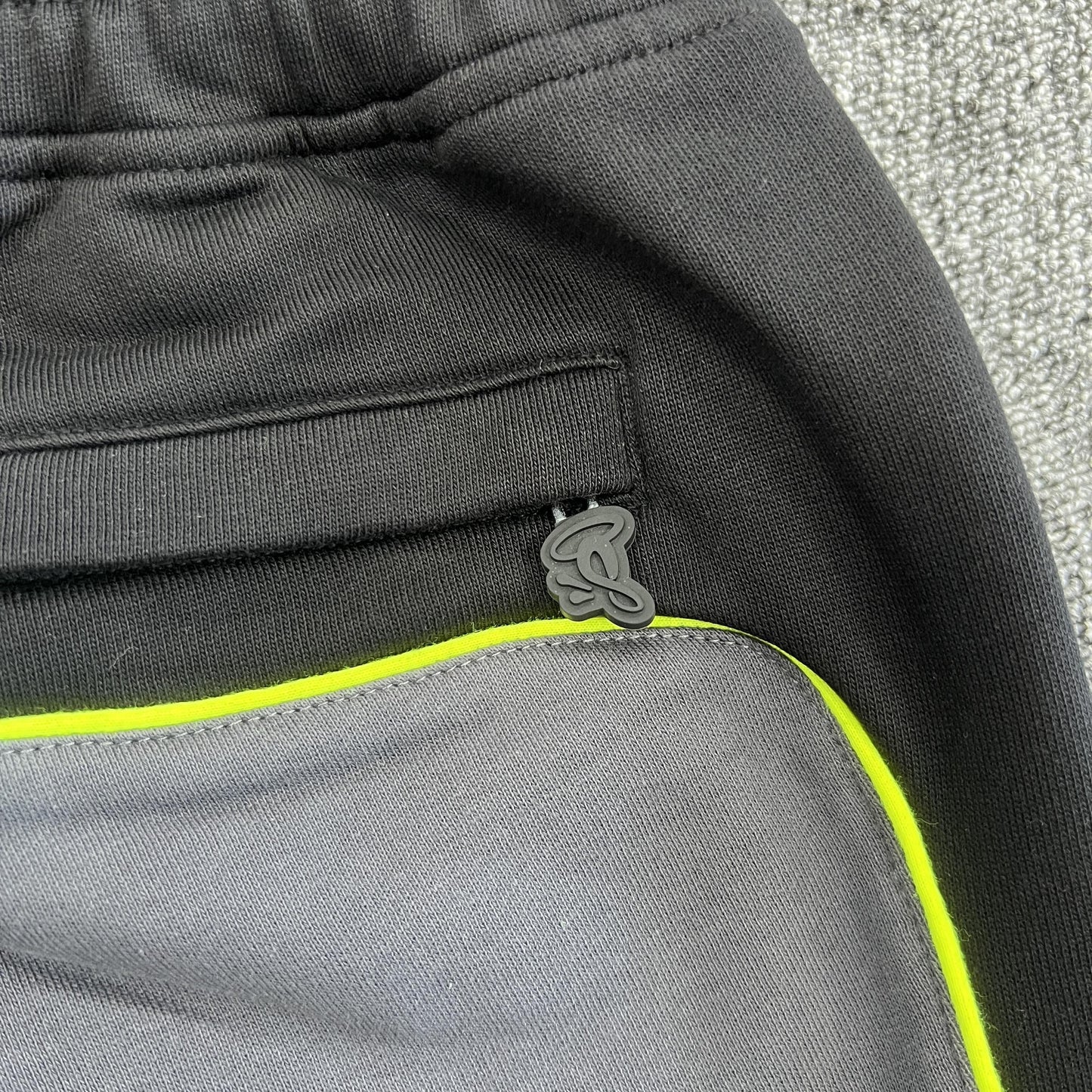 Syna World Pipe Short Black