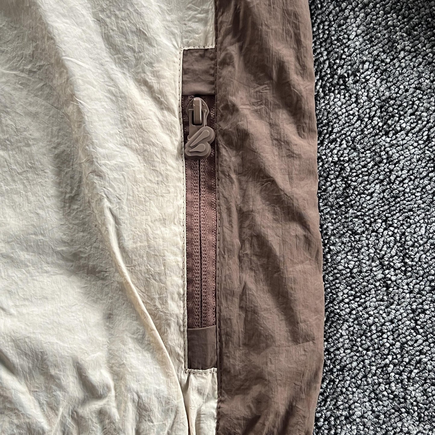 Syna World Syna Logo Shell Jacket Brown