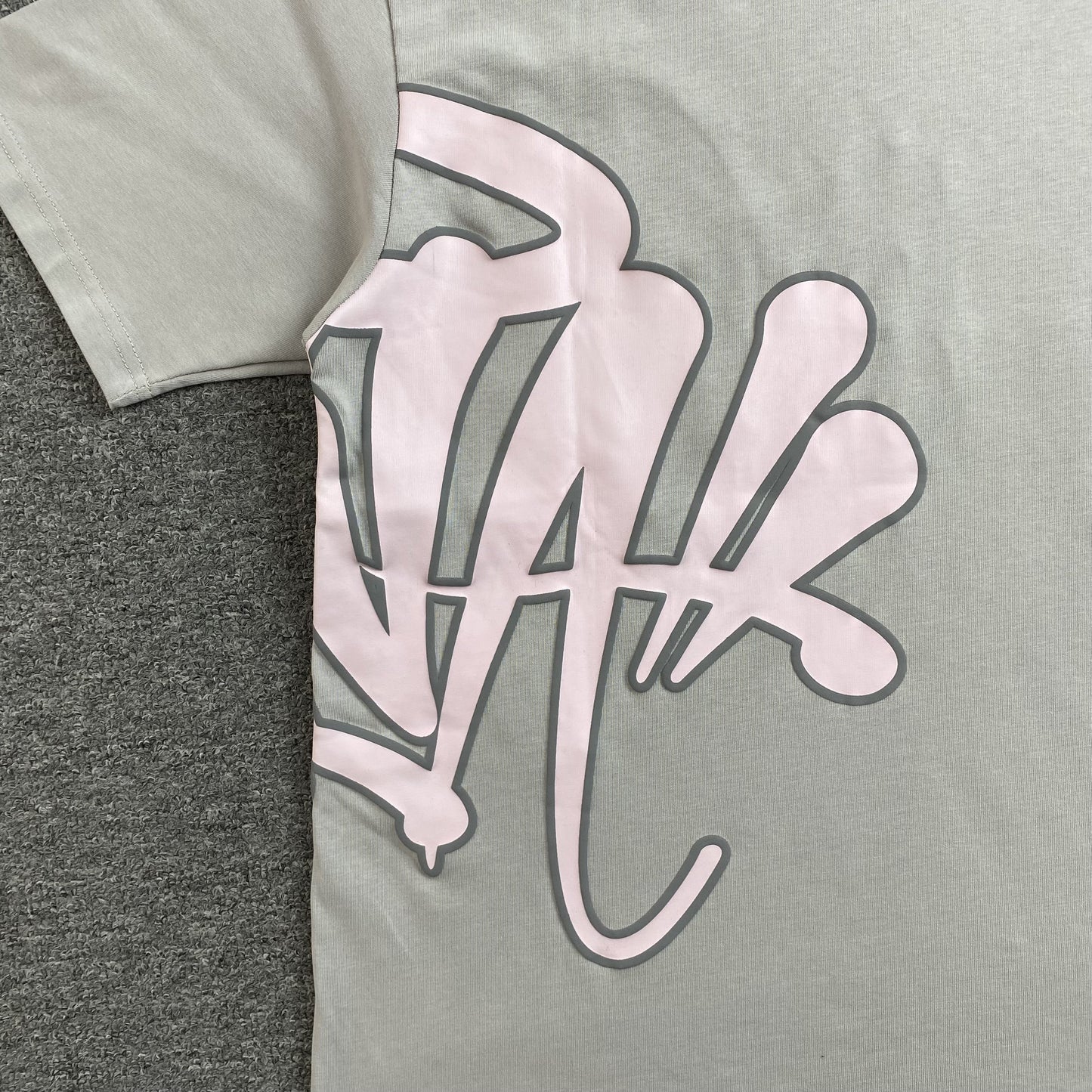 Syna World Syna Logo T-Shirt/Short Set Grey Pink