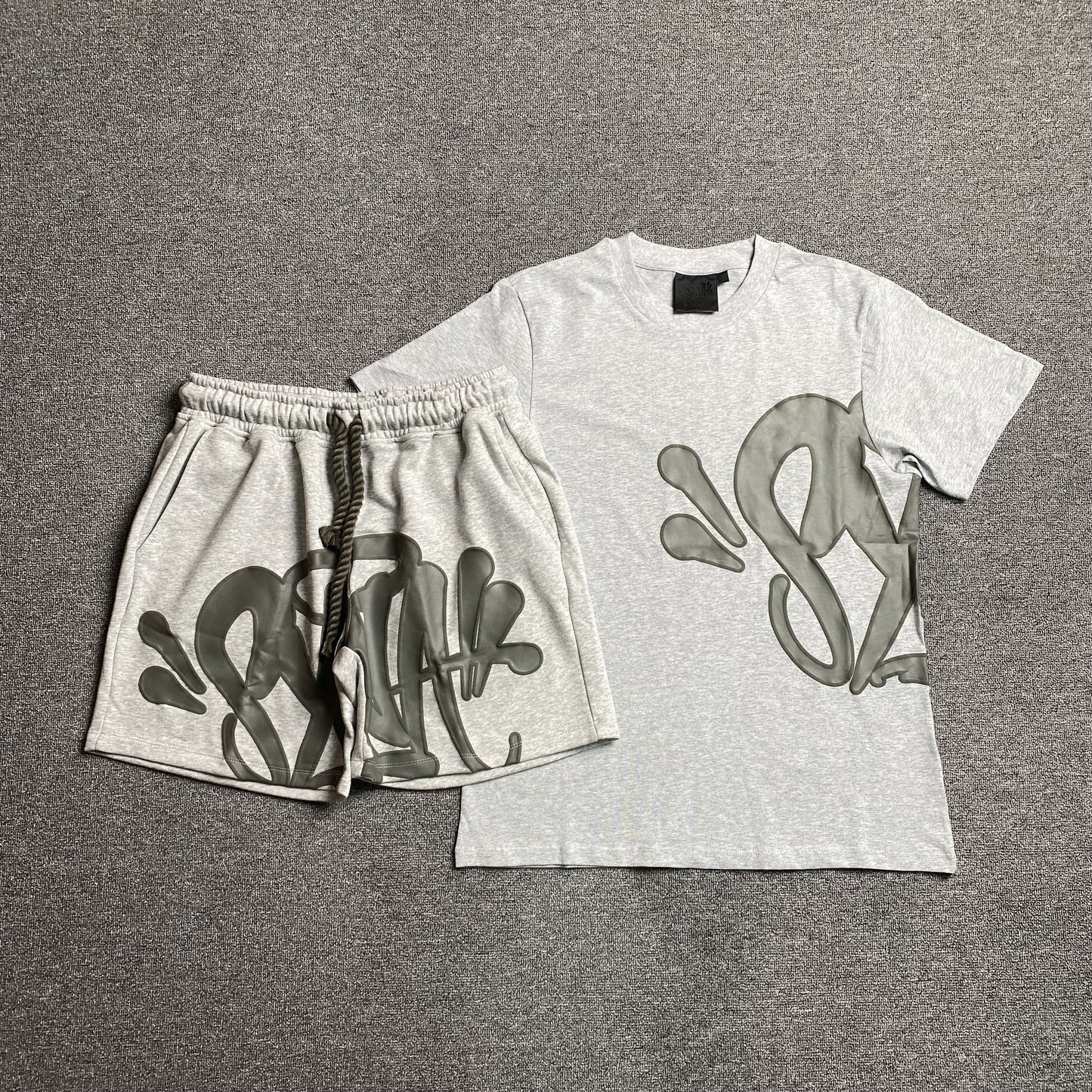 Syna World Syna Logo T-Shirt/Short Set Grey