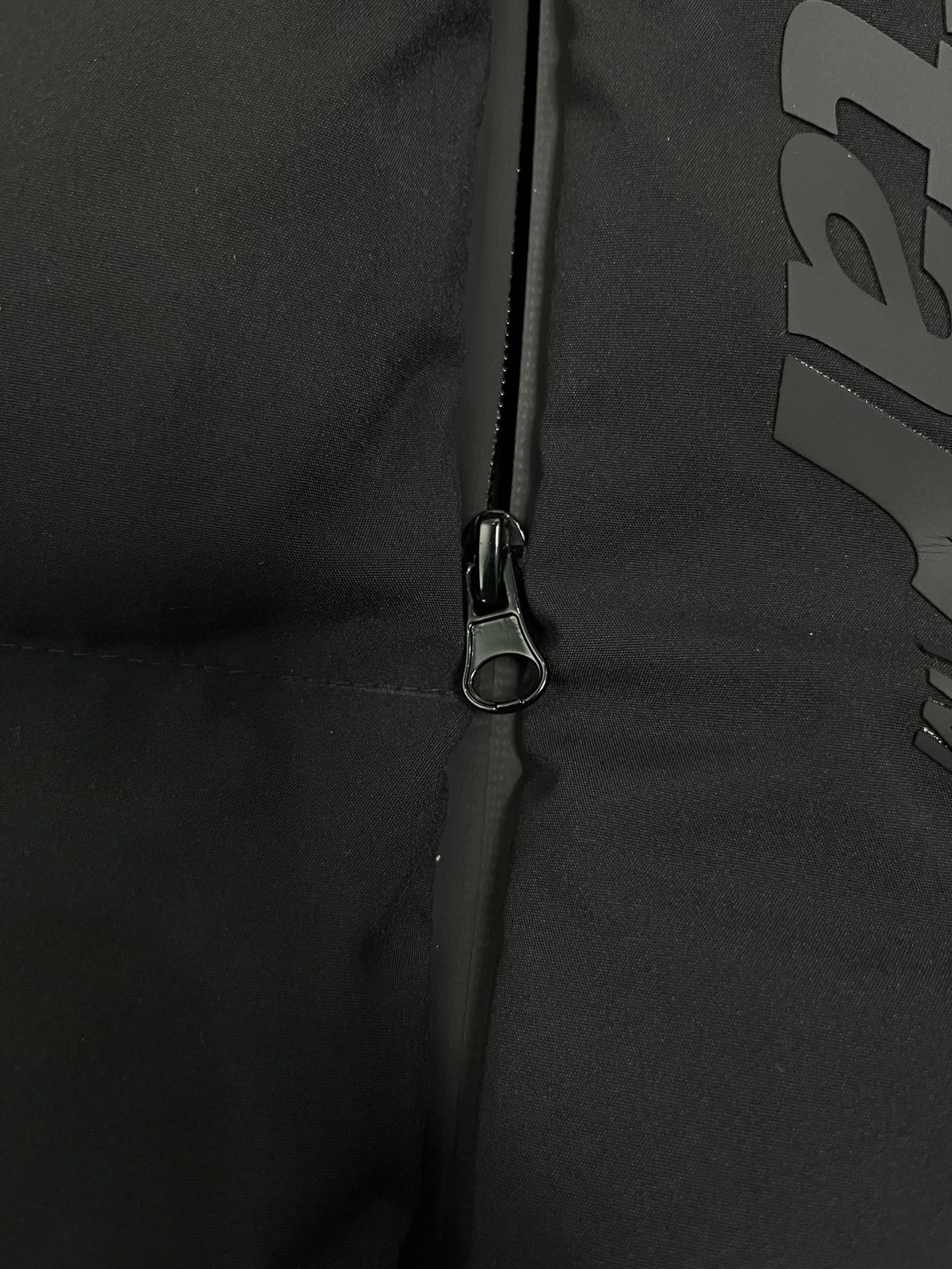 Trapstar Hyperdrive Technical Puffer Jacket Blackout