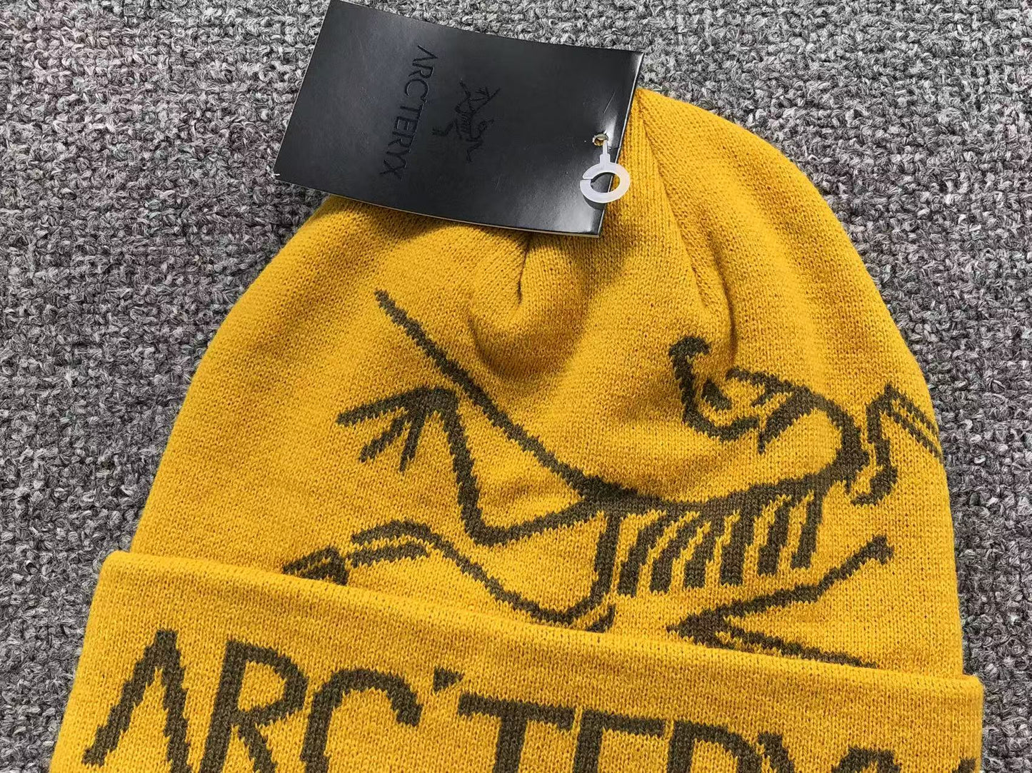 Arc'teryx Bird Word Toque Beanie Yellow