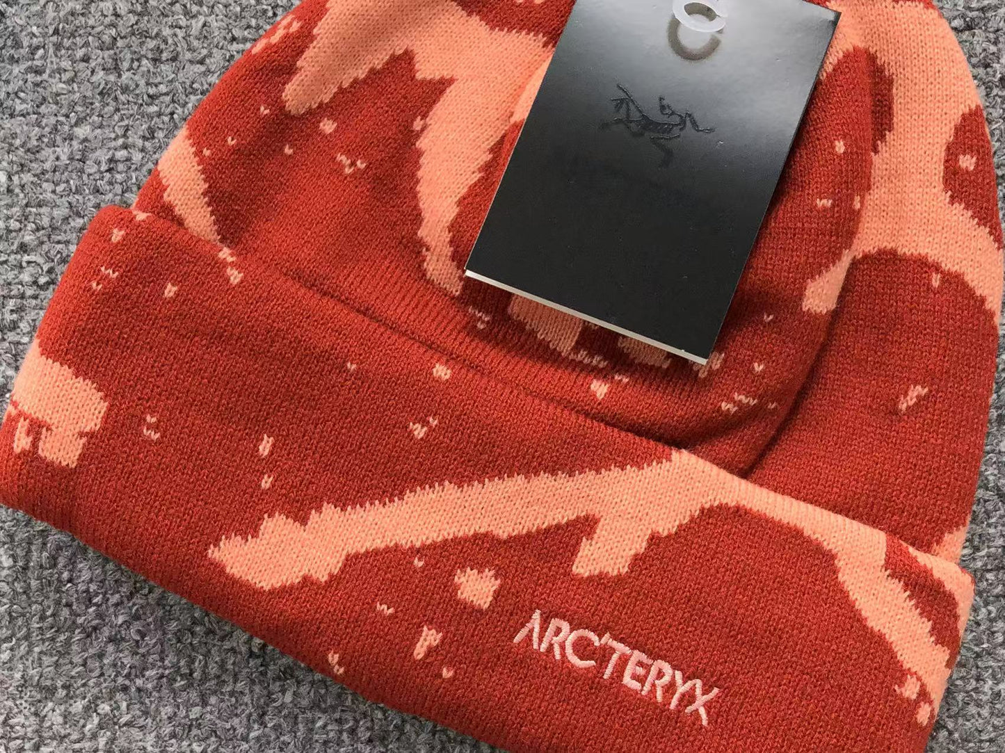 Arc'teryx Grotto Toque Beanie Red