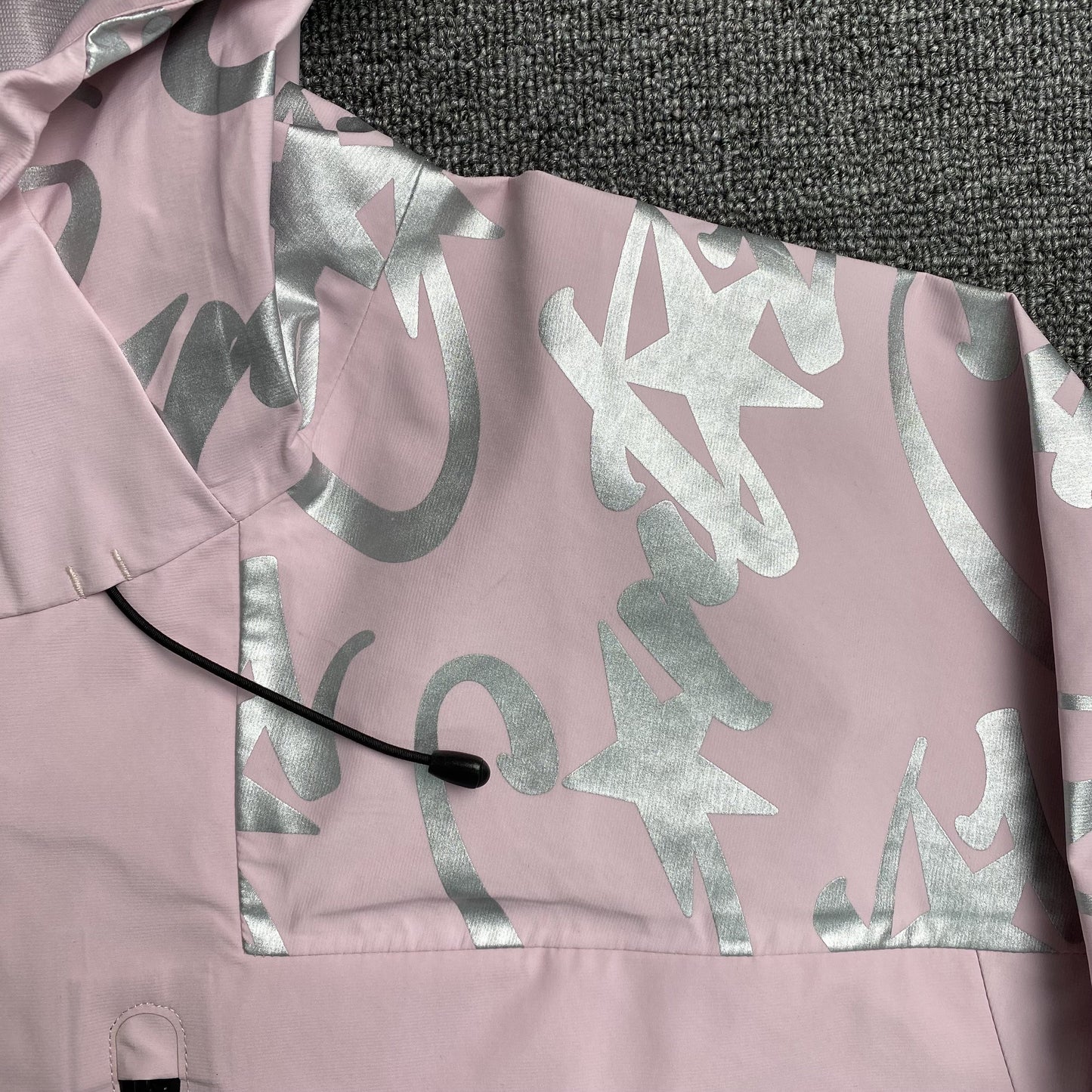 Corteiz Elitework Waterproof Shell Jacket Pink