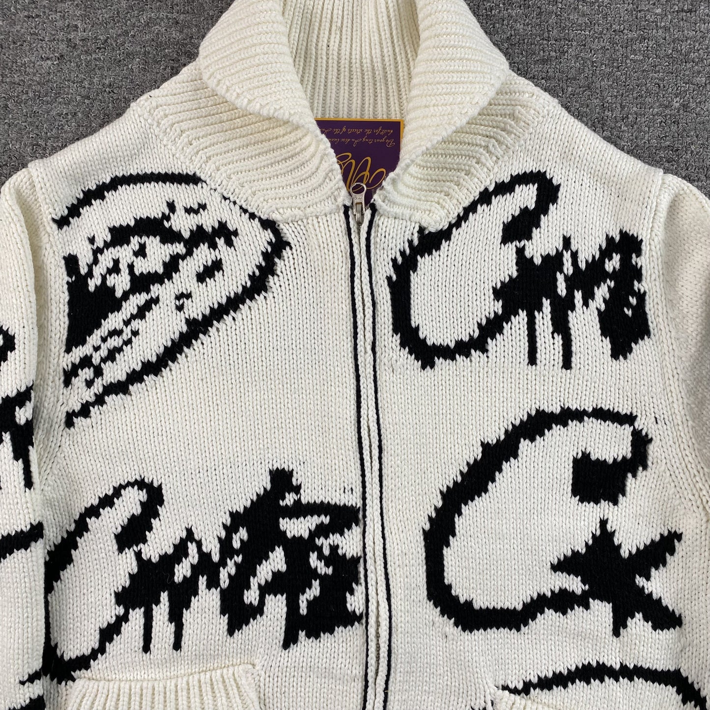 Corteiz VVS Jacquard Knit Zip White