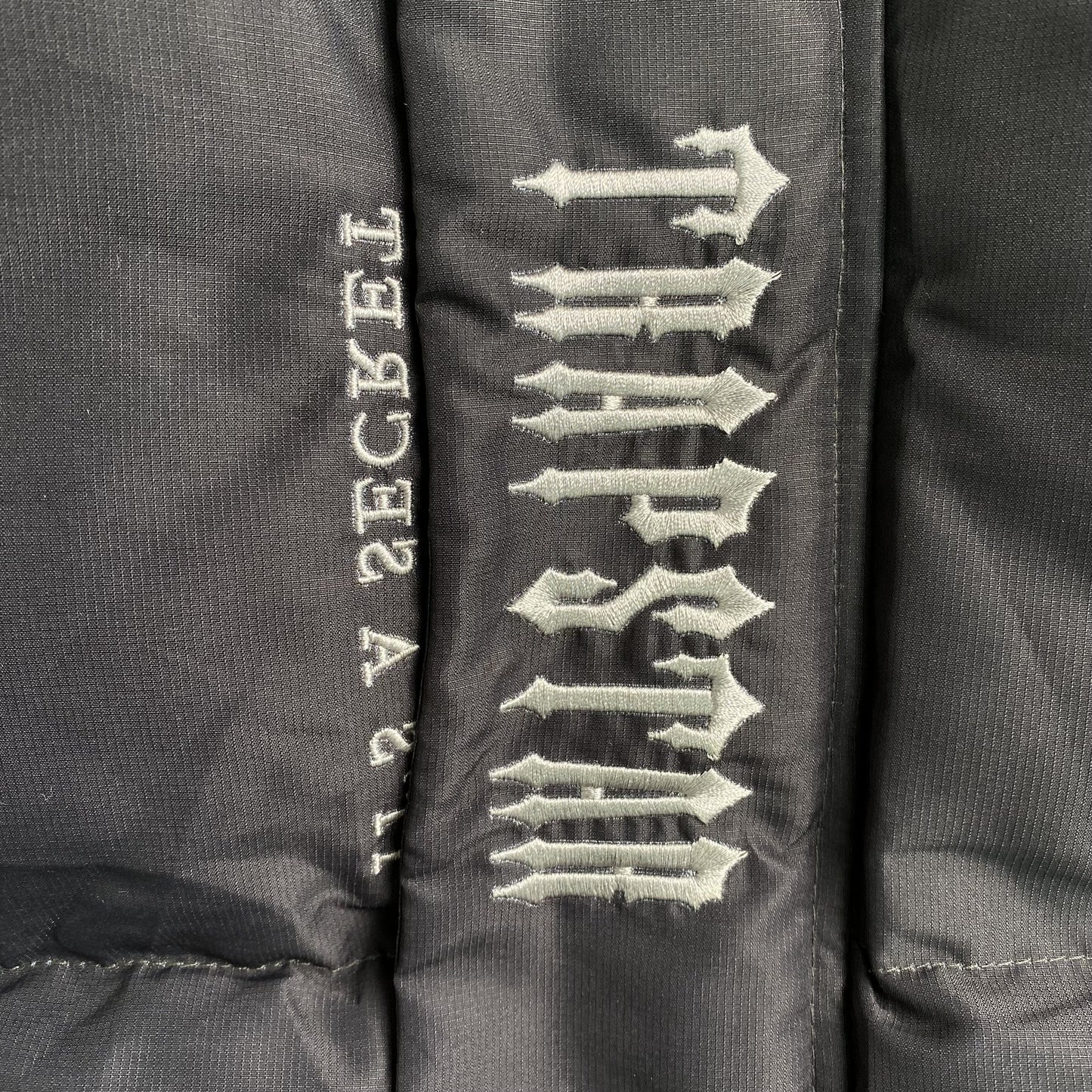 Trapstar Decoded Hooded 2.0 Puffer Jacket Black Gradient