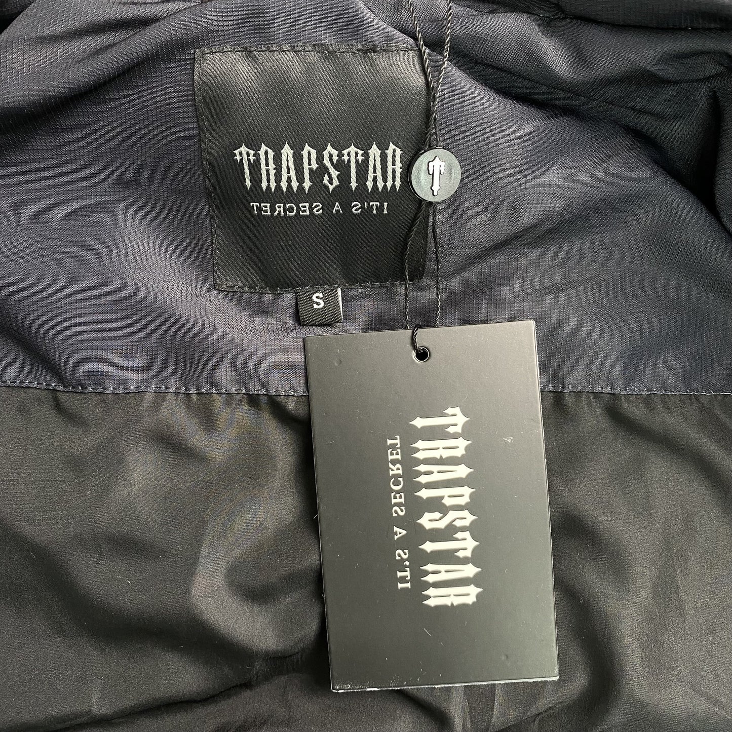 Trapstar Decoded Hooded 2.0 Puffer Jacket Black Gradient