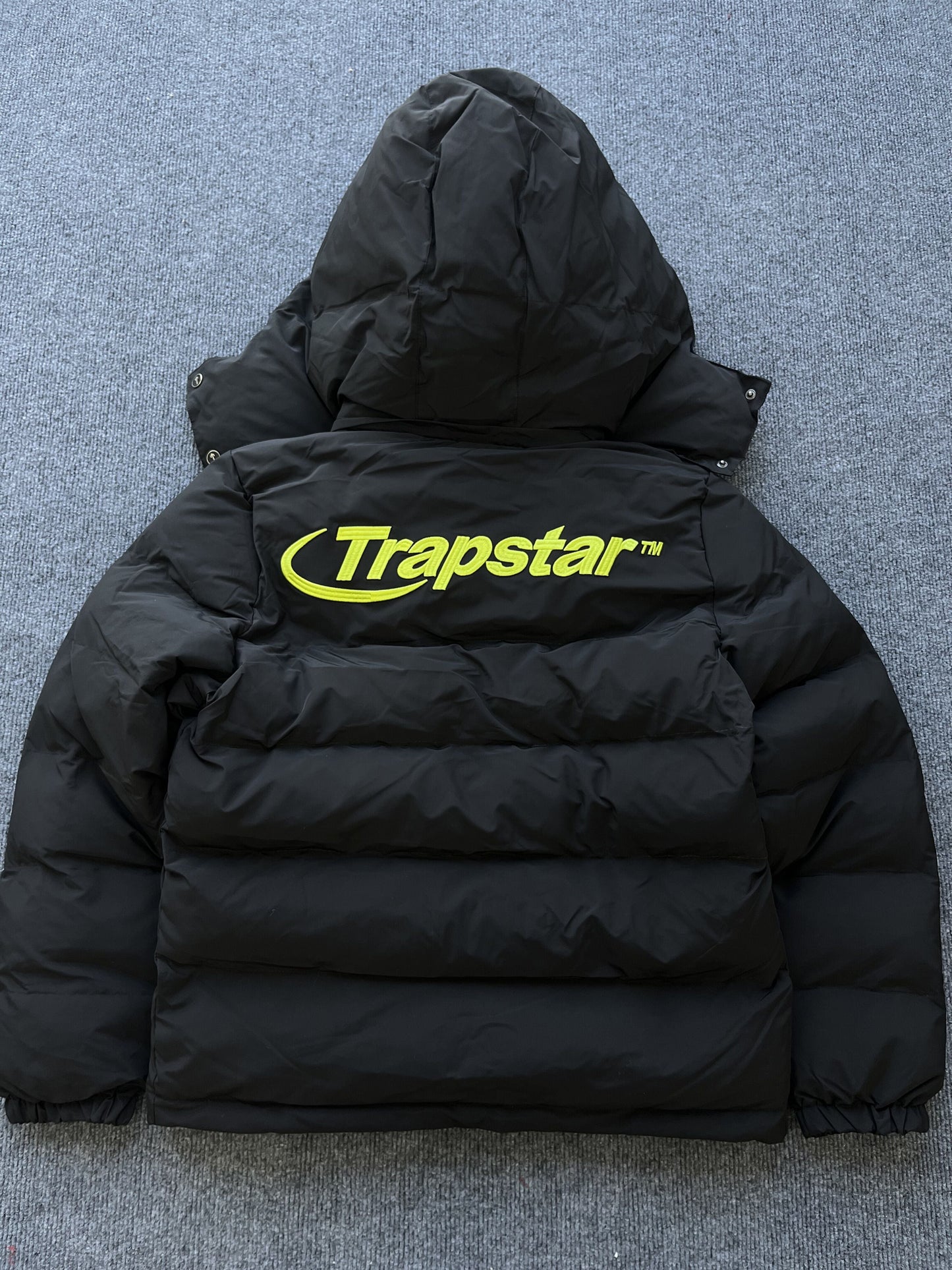Trapstar Hyperdrive Detachable Hooded Puffer Jacket Black Lime