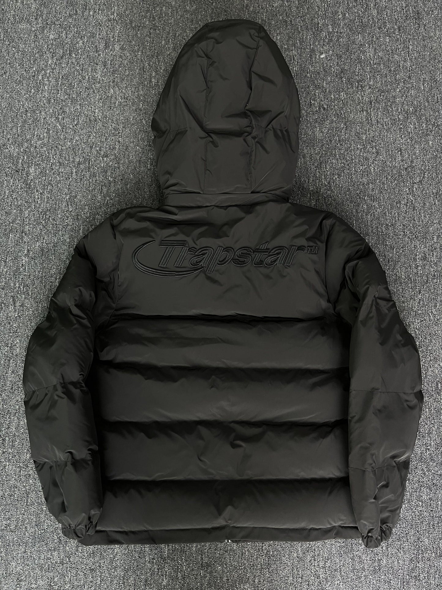 Trapstar Hyperdrive Detachable Hooded Puffer Jacket Triple Black