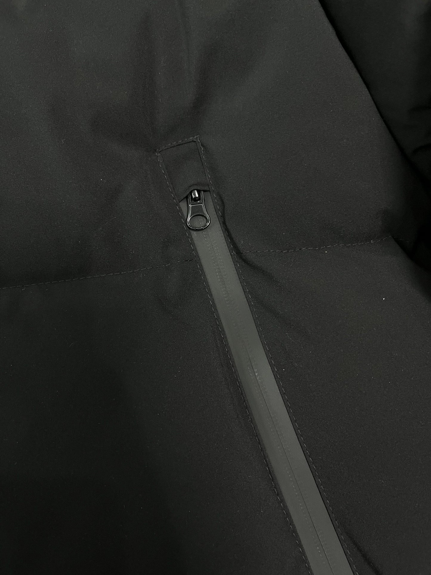 Trapstar Hyperdrive Technical Puffer Jacket Blackout