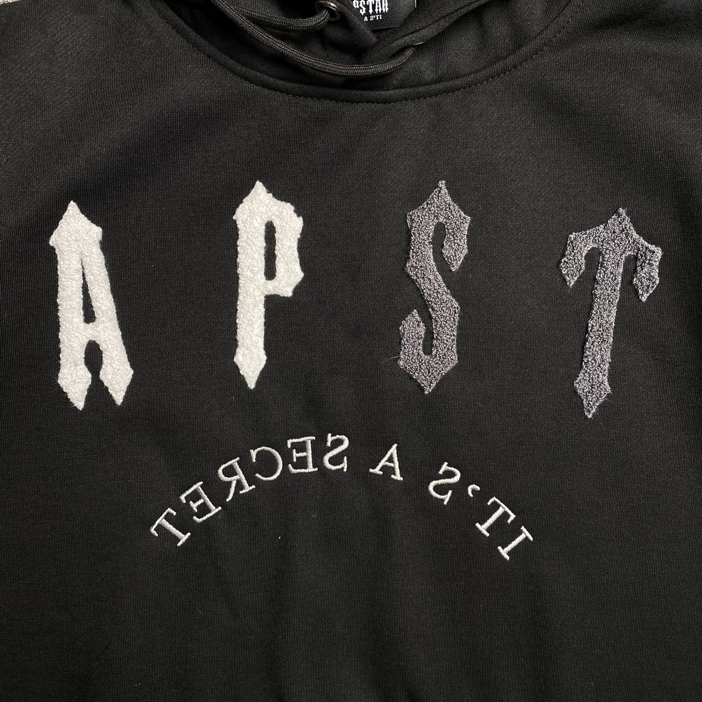 Trapstar Irongate Arch Chenille 2.0 Tracksuit Black