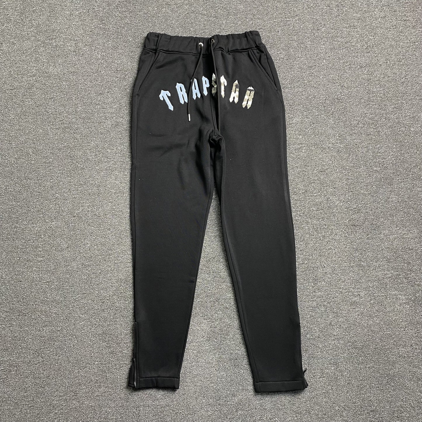 Trapstar Irongate Arch Chenille Tracksuit Black
