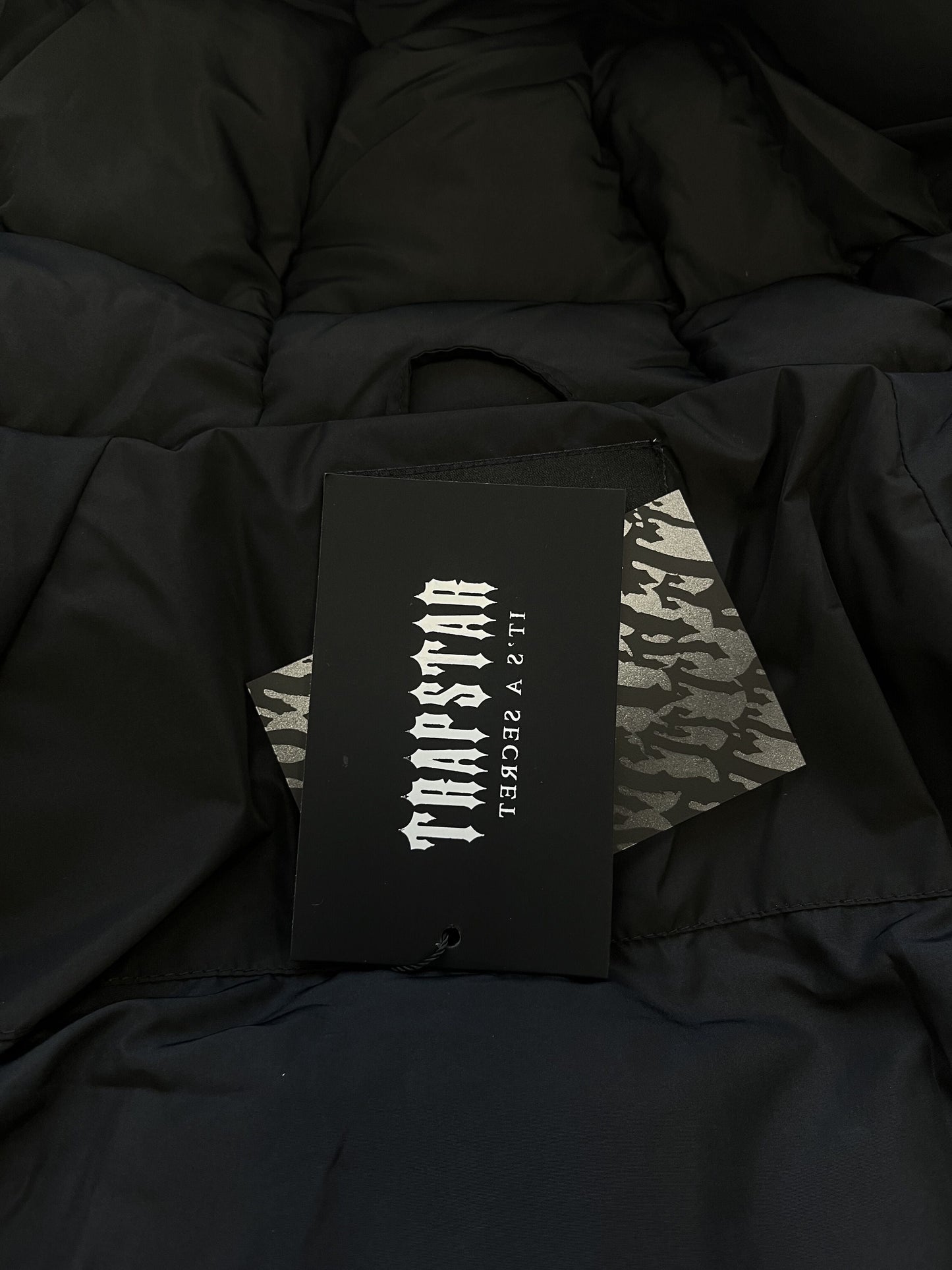 Trapstar Irongate Arch Puffer Jacket Black